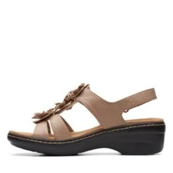 Clarks Merliah Sheryl Sand Interest -Clarks 26165586 W 5