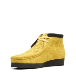 Clarks Wallabee Boot Yellow Embossed -Clarks 26168638 W 4