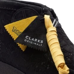 Clarks Wallabee Boot Black Embossed 17 Clarks Wallabee Boot Black Embossed -Clarks 26168968 W 8