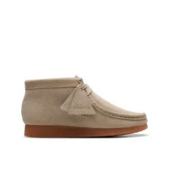 Clarks Wallabee Boot Older Sand