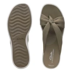 Clarks Drift Ave Olive Interest 15 Clarks Drift Ave Olive Interest -Clarks 26169910 W 7