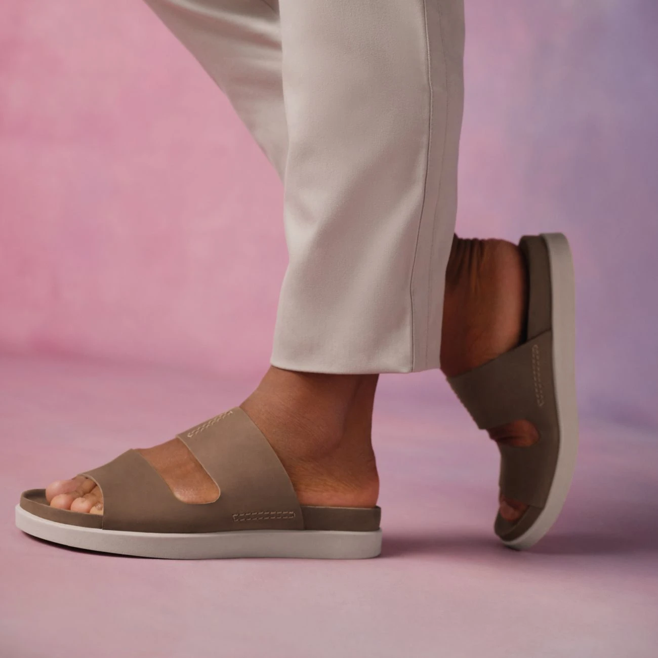 Clarks Sunder Coast Tan Leather 4 Clarks Sunder Coast Tan Leather - Image 2