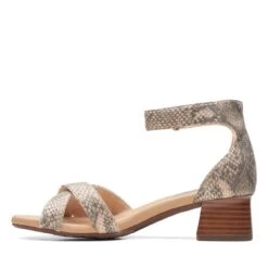 Clarks Desirae Lily Beige Metallic -Clarks 26171174 W 5